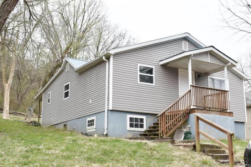View Waynesville, MO 65583 house
