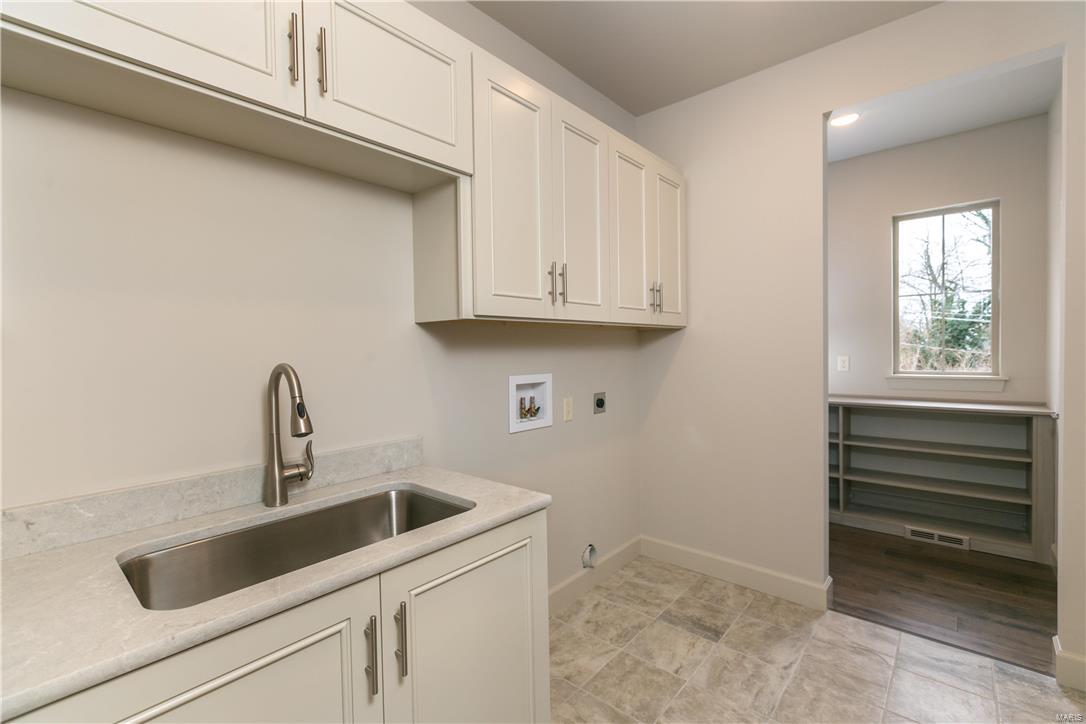 Ricardo Lane - Residential