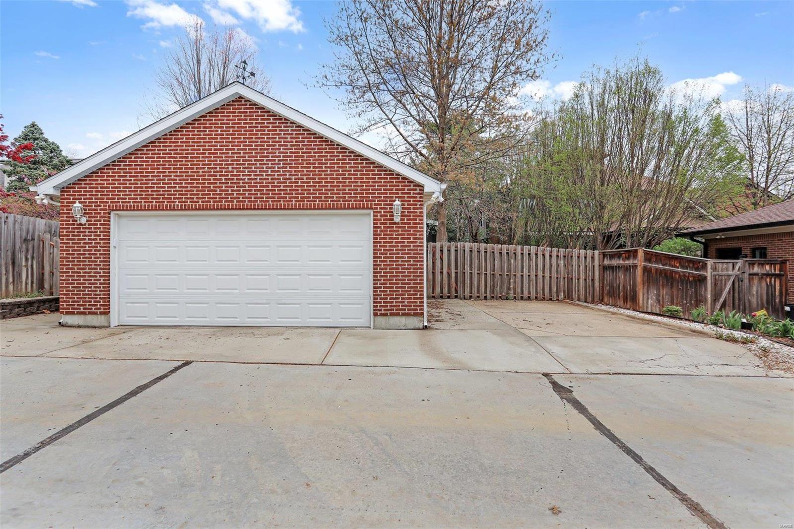 Hillcrest - Residential