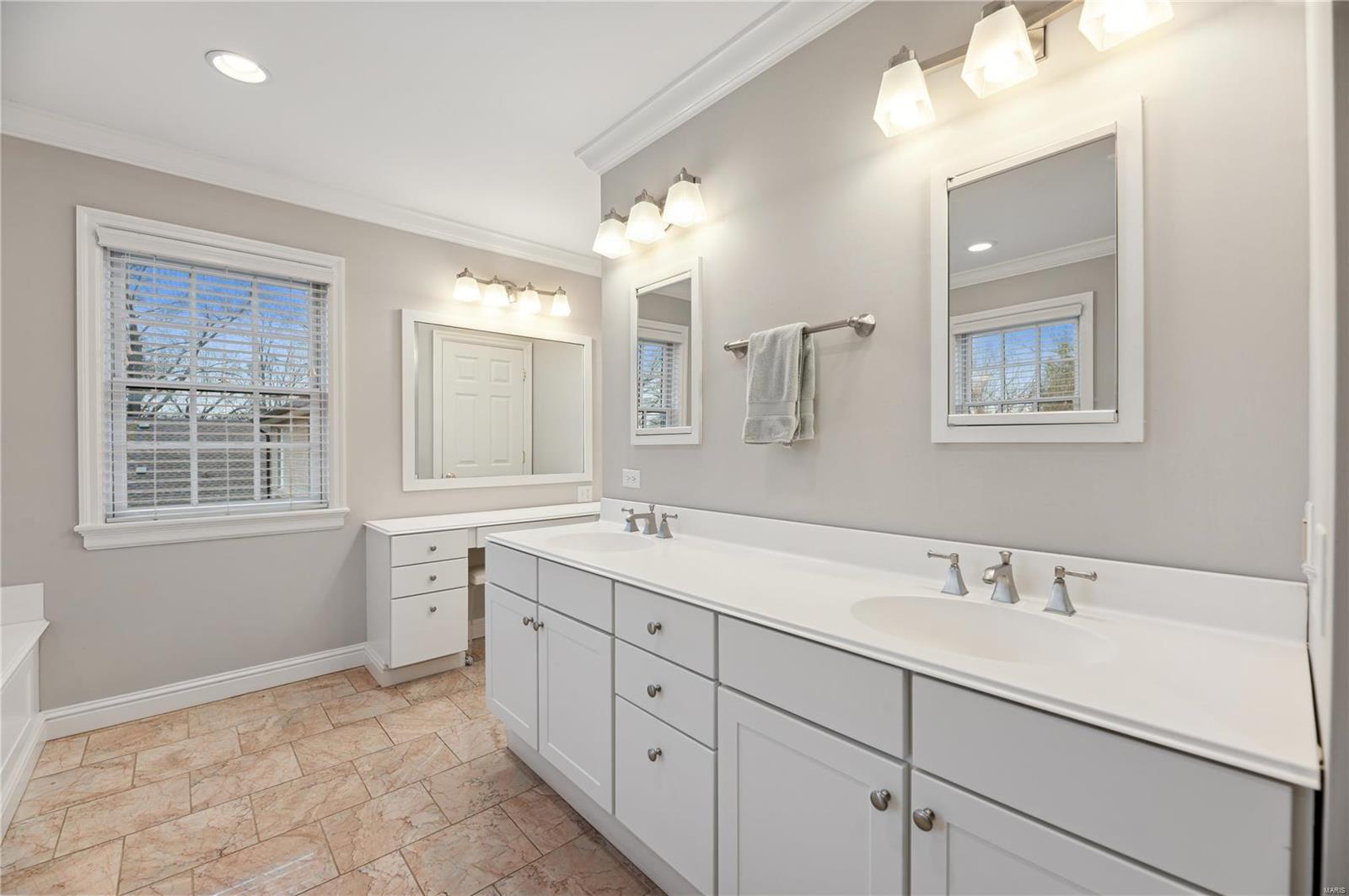 Clayton Gardens - Residential