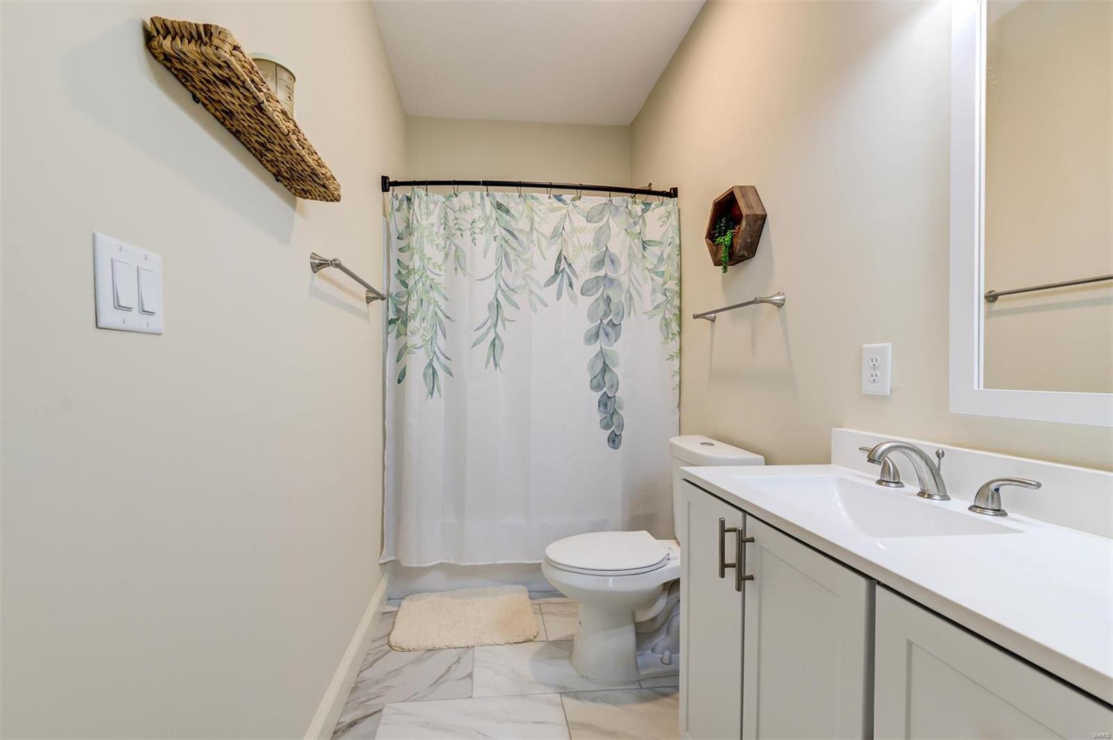 Sharkeys Add - Residential