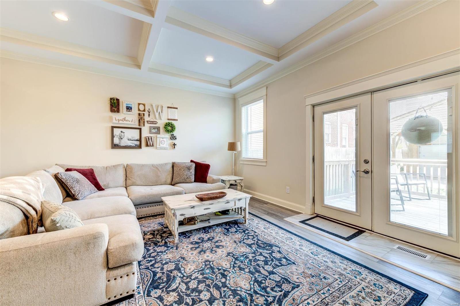 Sharkeys Add - Residential