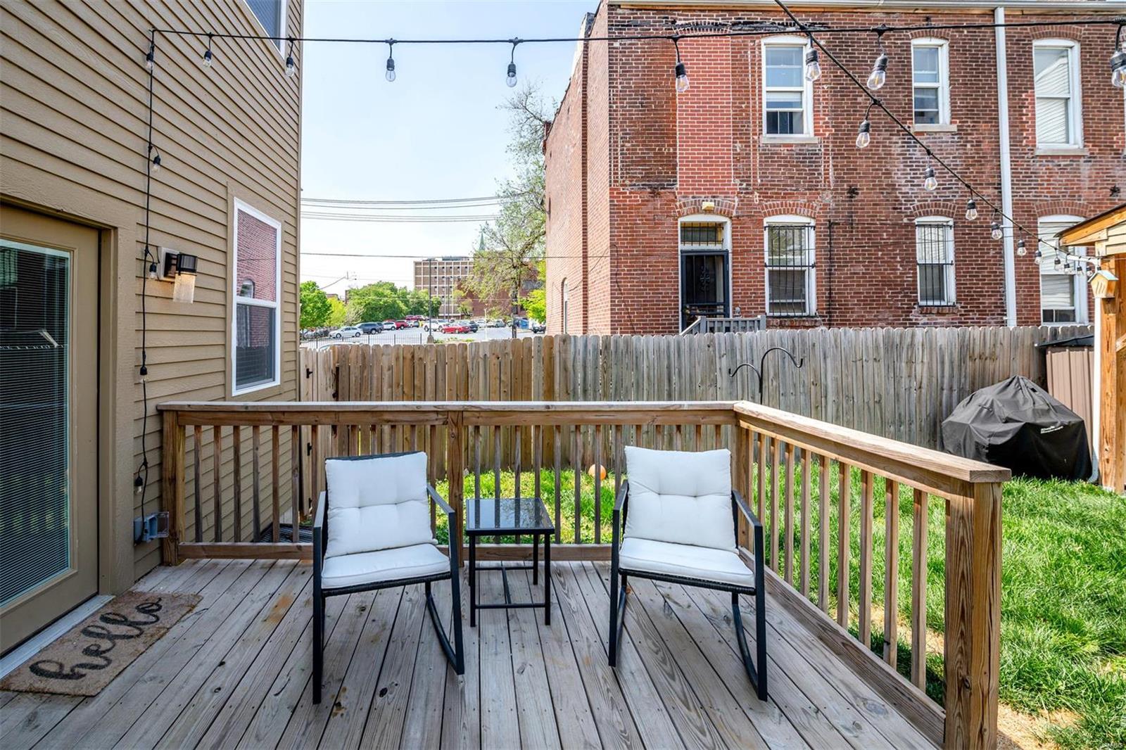 Sharkeys Add - Residential