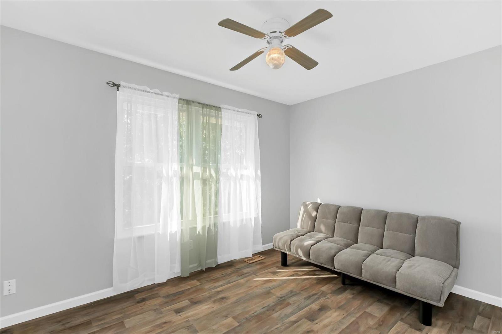 Lakeside Manor - Residential