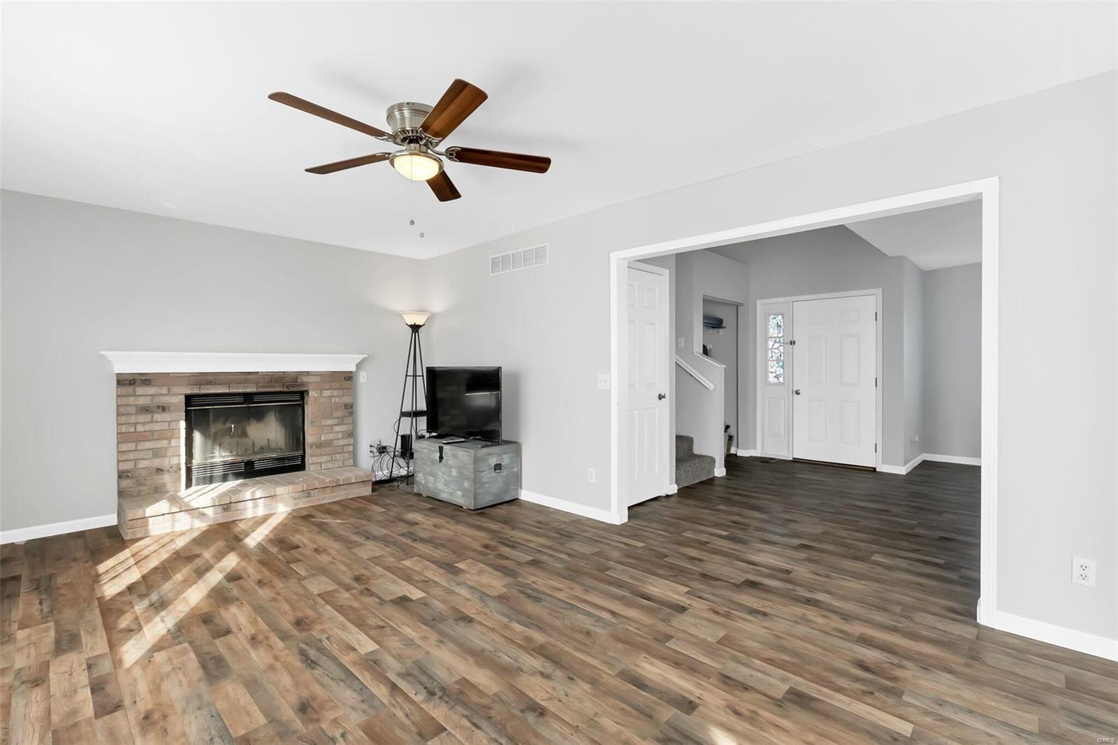 Lakeside Manor - Residential