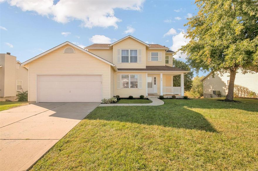 Great 2 story home, backing to a lake, located on a quiet cul-de-sac street. This home is sure to WOW its new owner - complete remodel with brand new appliances, paint, flooring, trim, doors and fixtures! New roof in 2012, water heater heater in 2013, and front sidewalk in 2013. Take notice of the 2 story foyer when you enter, spacious dining room, great room with the wood burning fireplace, and powder room. Off the great room is the breakfast room and kitchen w/custom backsplash. Upstairs you will find the master bedroom suite, with double sinks, whirlpool tub, separate shower and walk-in closet, make sure you check out the view while you're up there! Additionally there are 2 other bedrooms and the full bathroom. This home has lots of windows offering tons of natural lighting throughout! Out back is a fire pit perfect for relaxing and enjoying the view! Schedule your showing today!