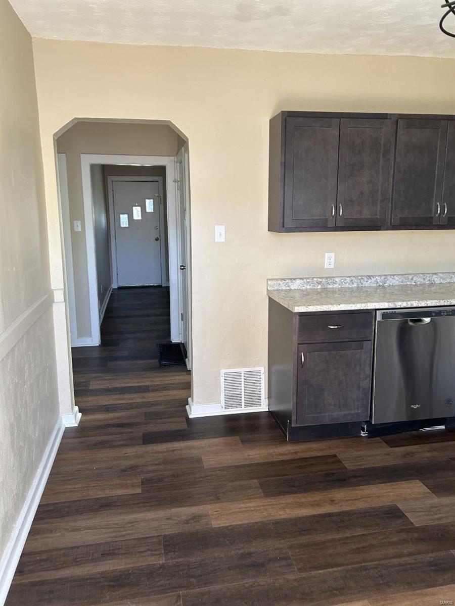 Arsenal Watson Park Add - Residential Lease