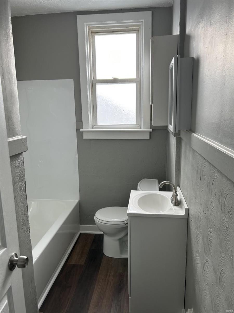 Arsenal Watson Park Add - Residential Lease