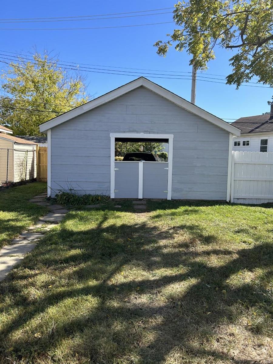 Arsenal Watson Park Add - Residential Lease
