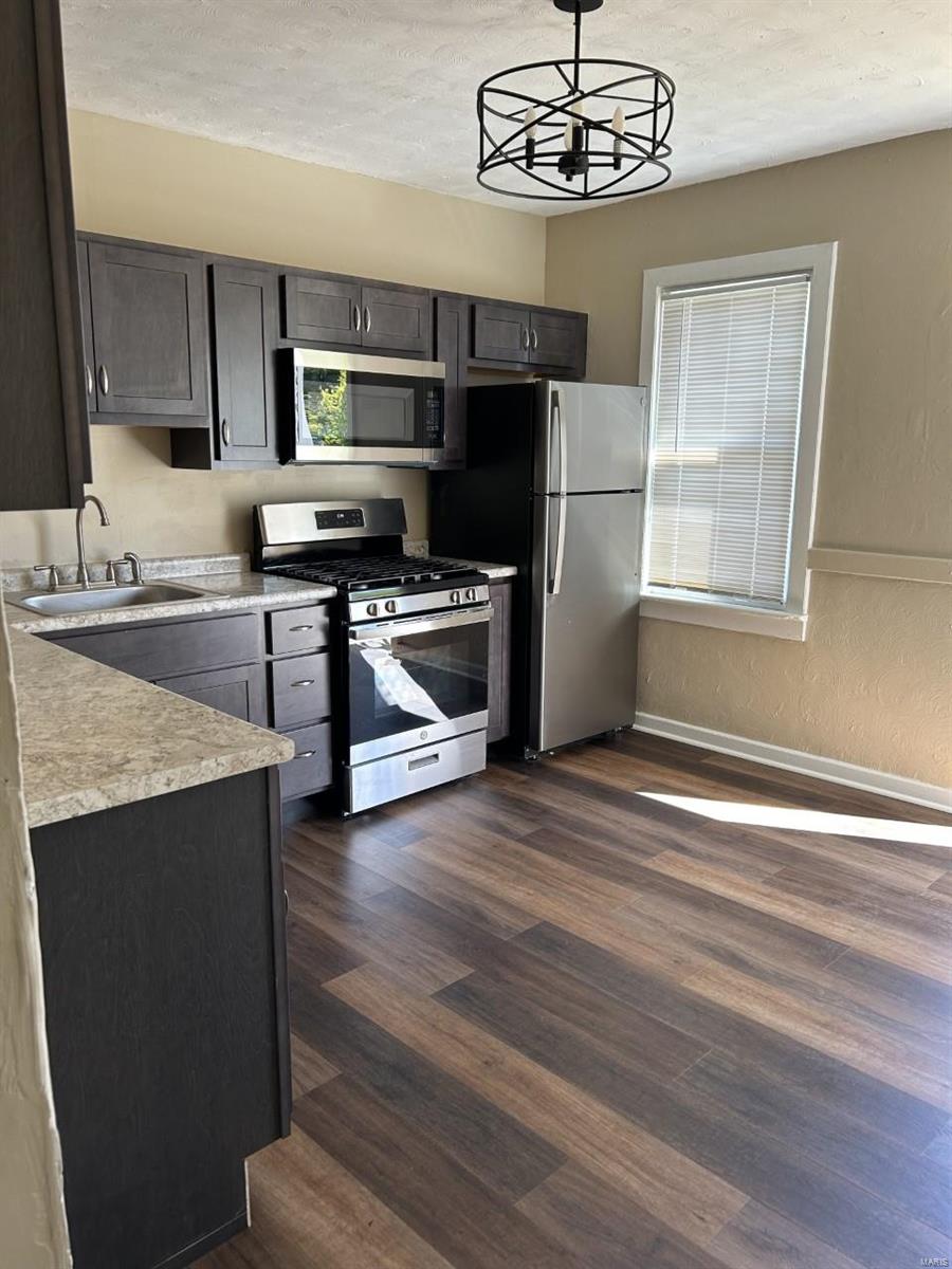 Arsenal Watson Park Add - Residential Lease