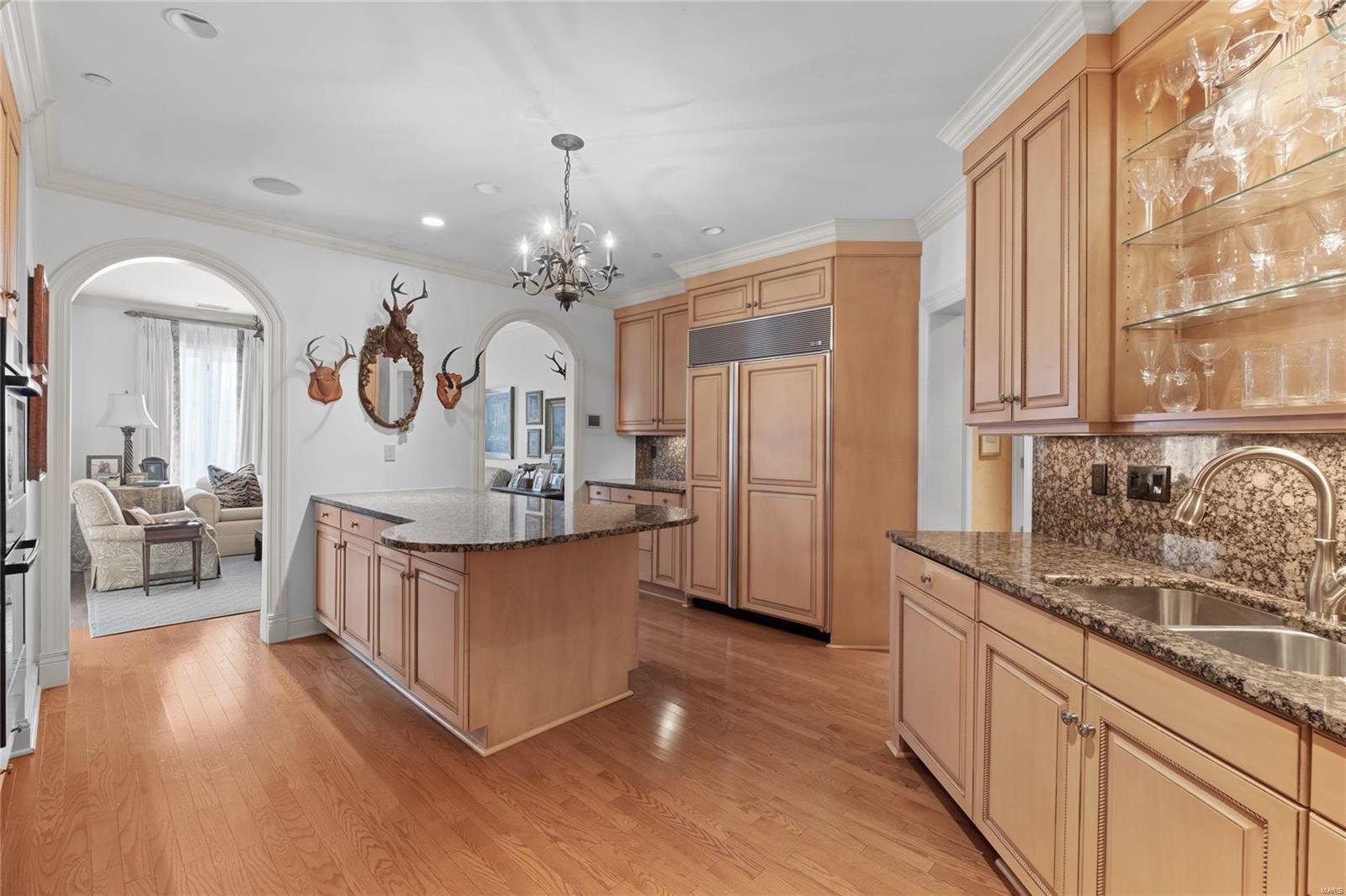 Plaza In Clayton A Condo The - Residential