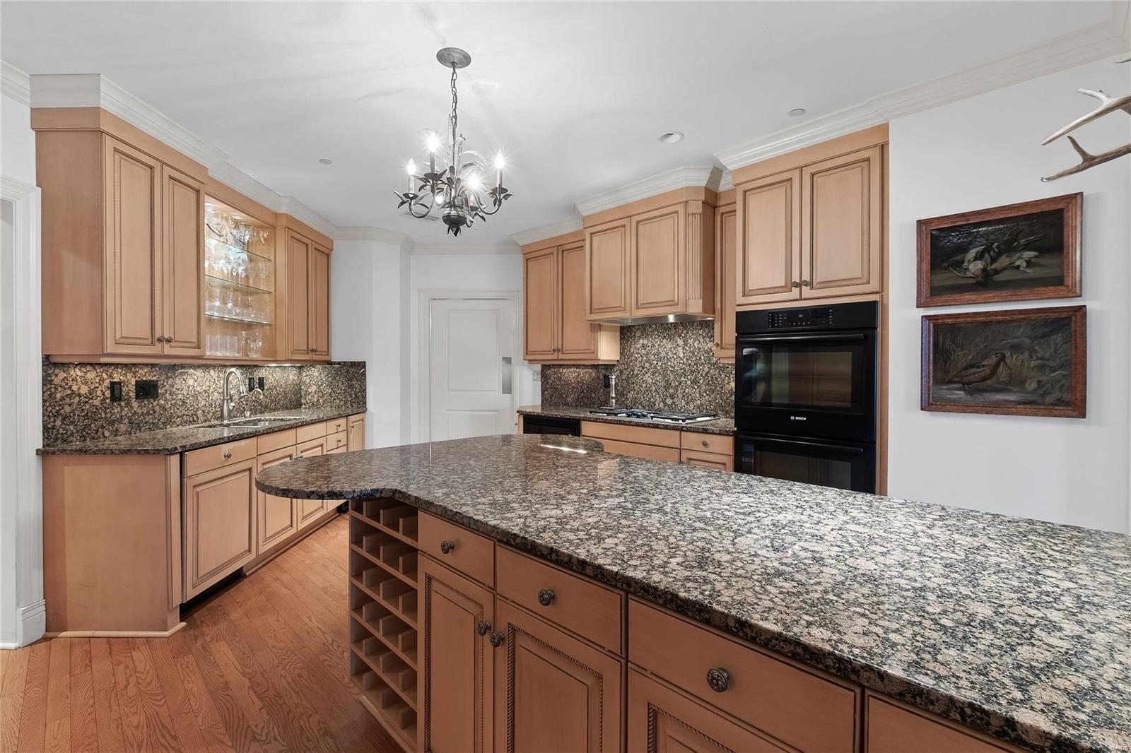 Plaza In Clayton A Condo The - Residential