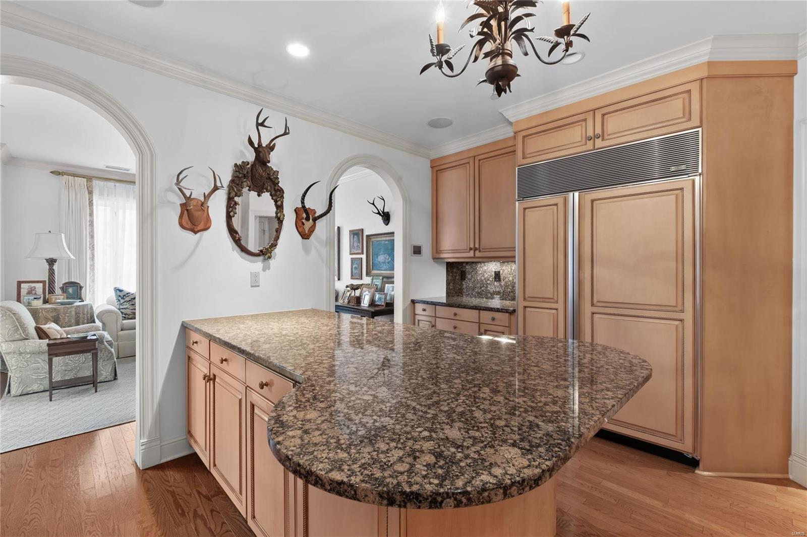 Plaza In Clayton A Condo The - Residential