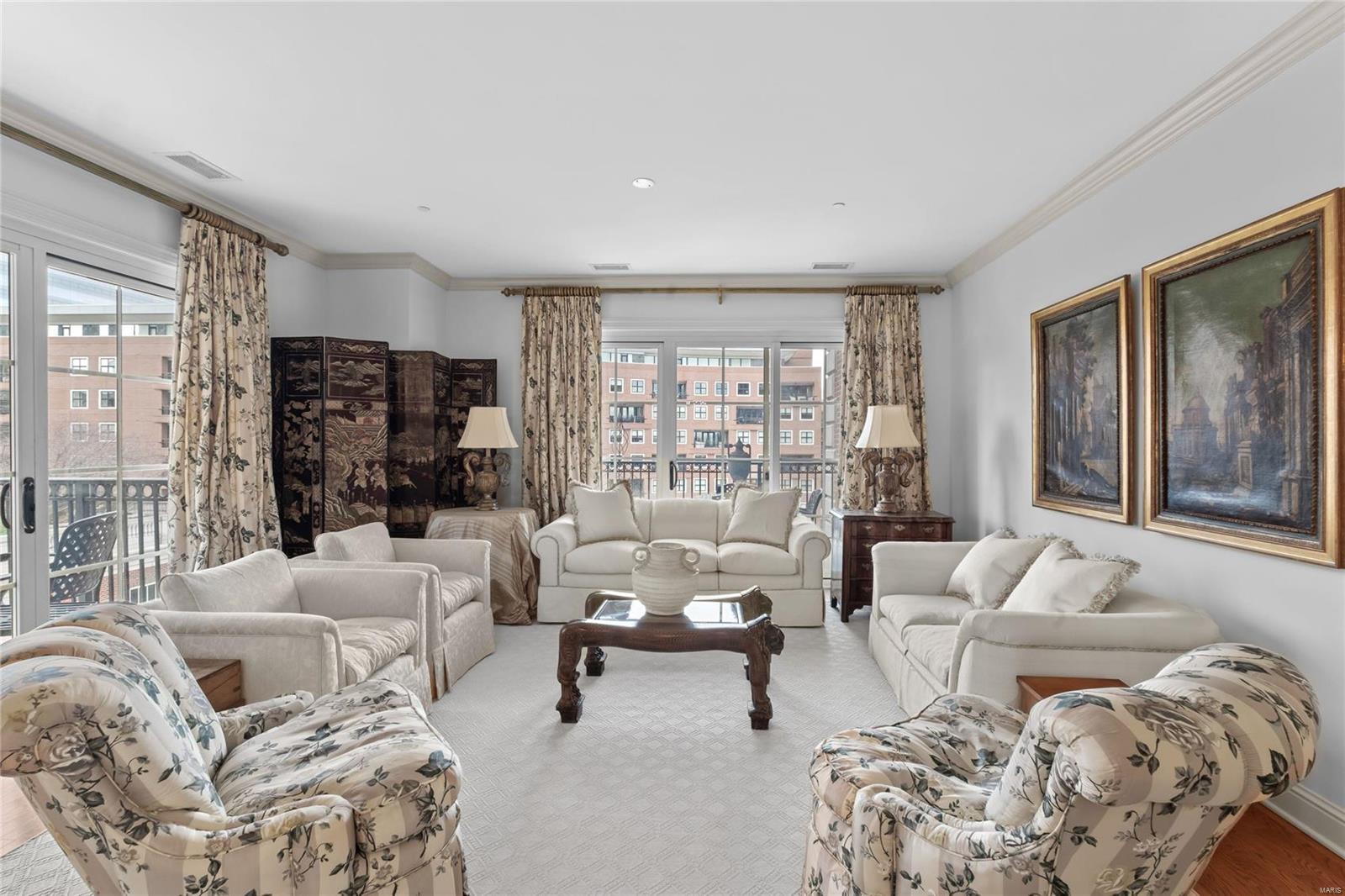 Plaza In Clayton A Condo The - Residential