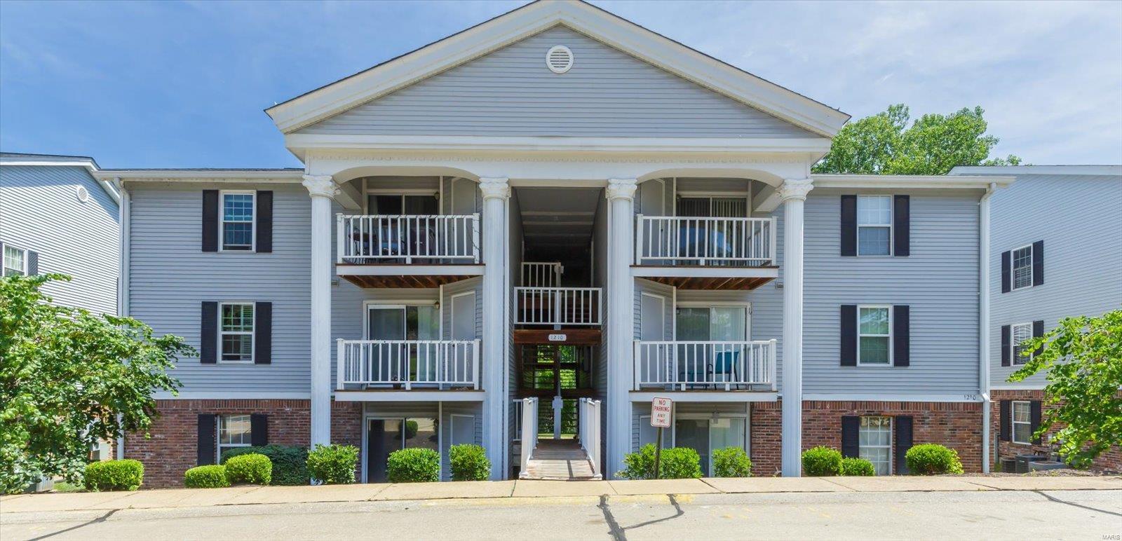 Creve Coeur Crossing - Residential