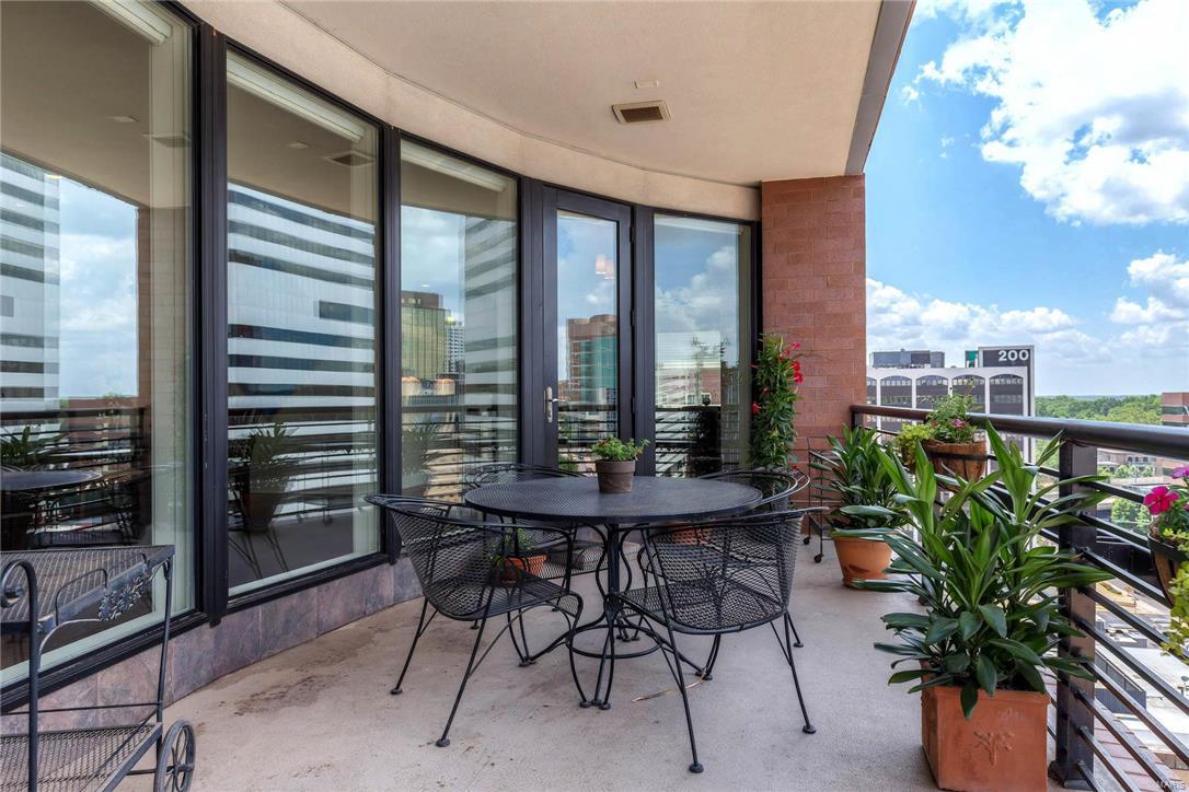 Crescent Condo - Residential