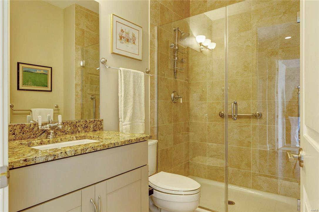 Crescent Condo - Residential