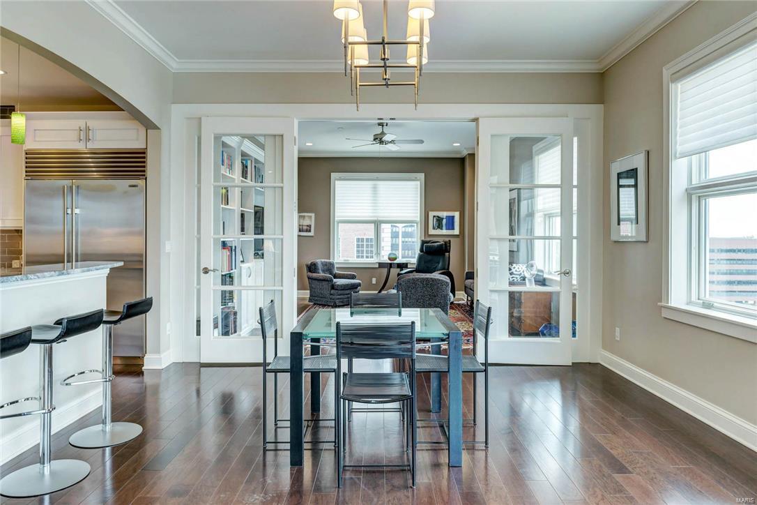 Crescent Condo - Residential