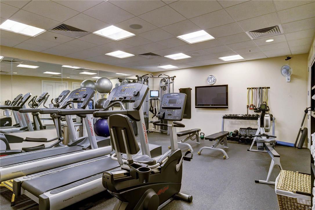 Crescent Condo - Residential