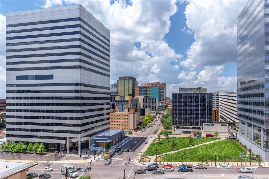 Crescent Condo - Residential