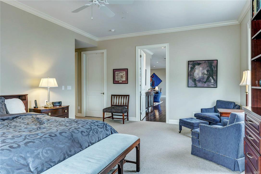 Crescent Condo - Residential