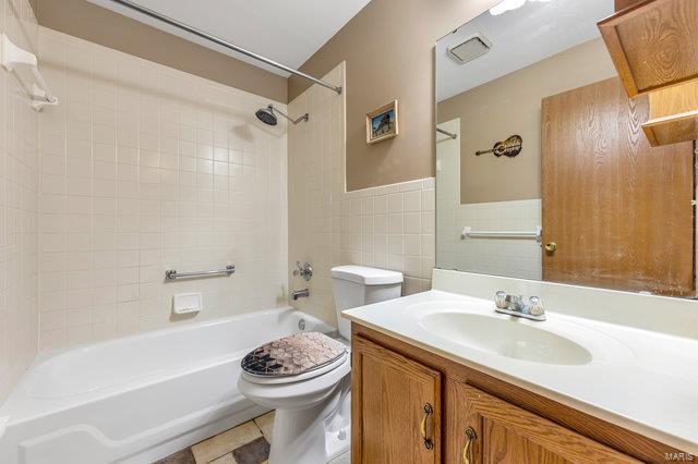 Stone Ridge Estate Condos - Residential