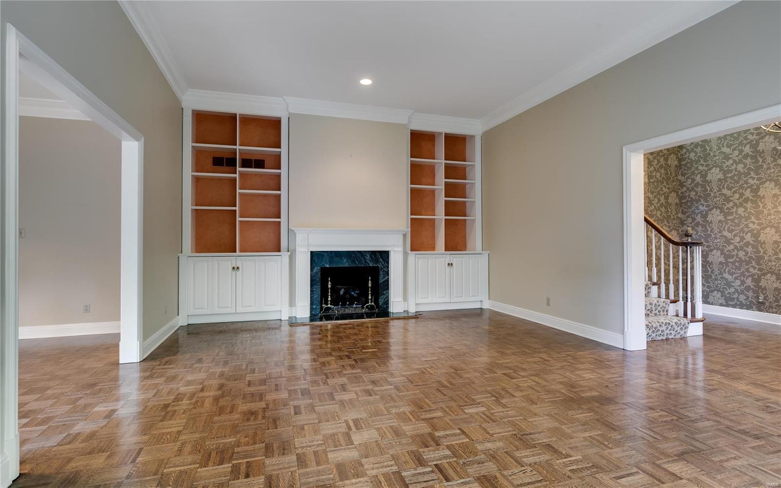 Sedgwick Place Condo - Residential