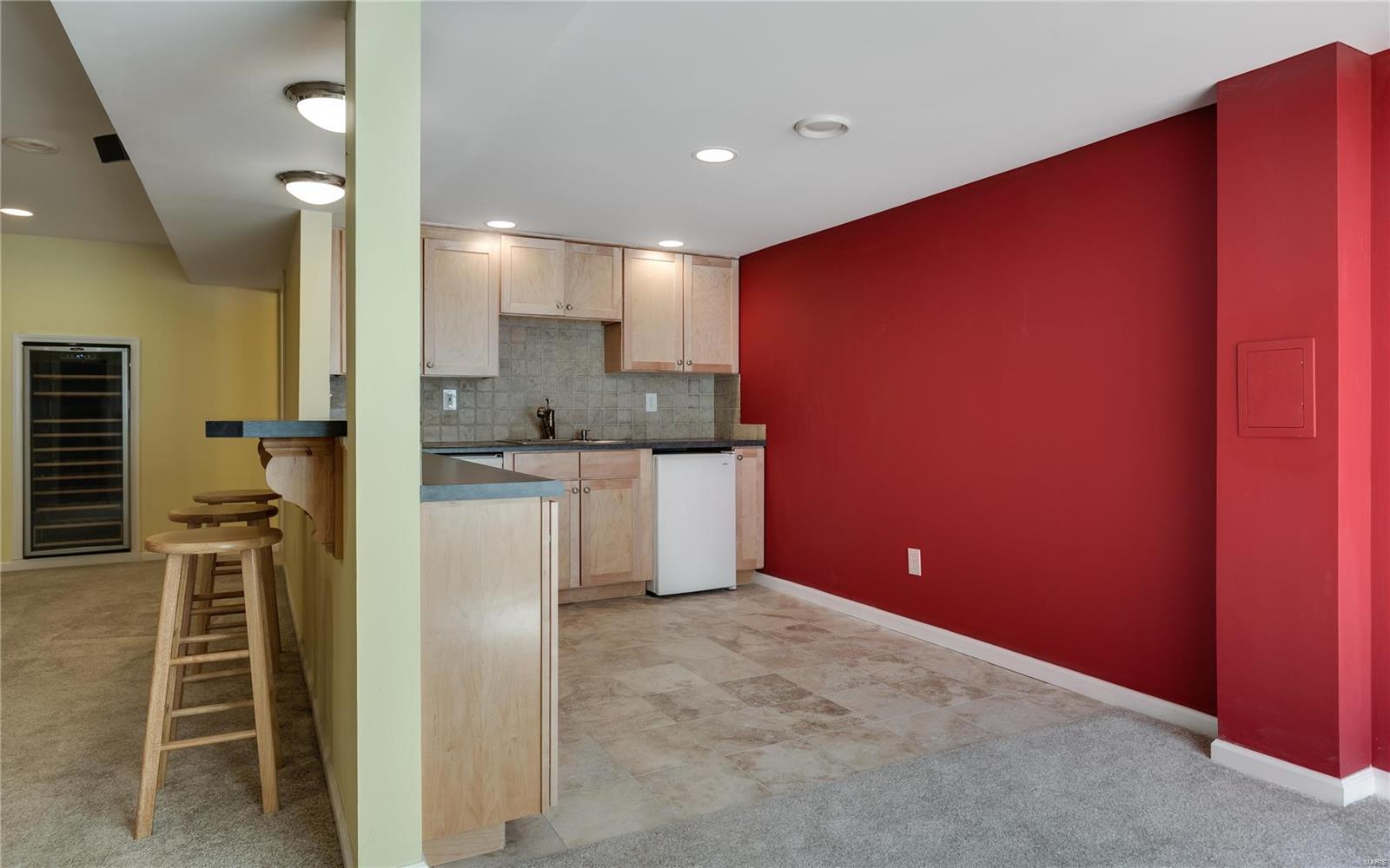 Sedgwick Place Condo - Residential