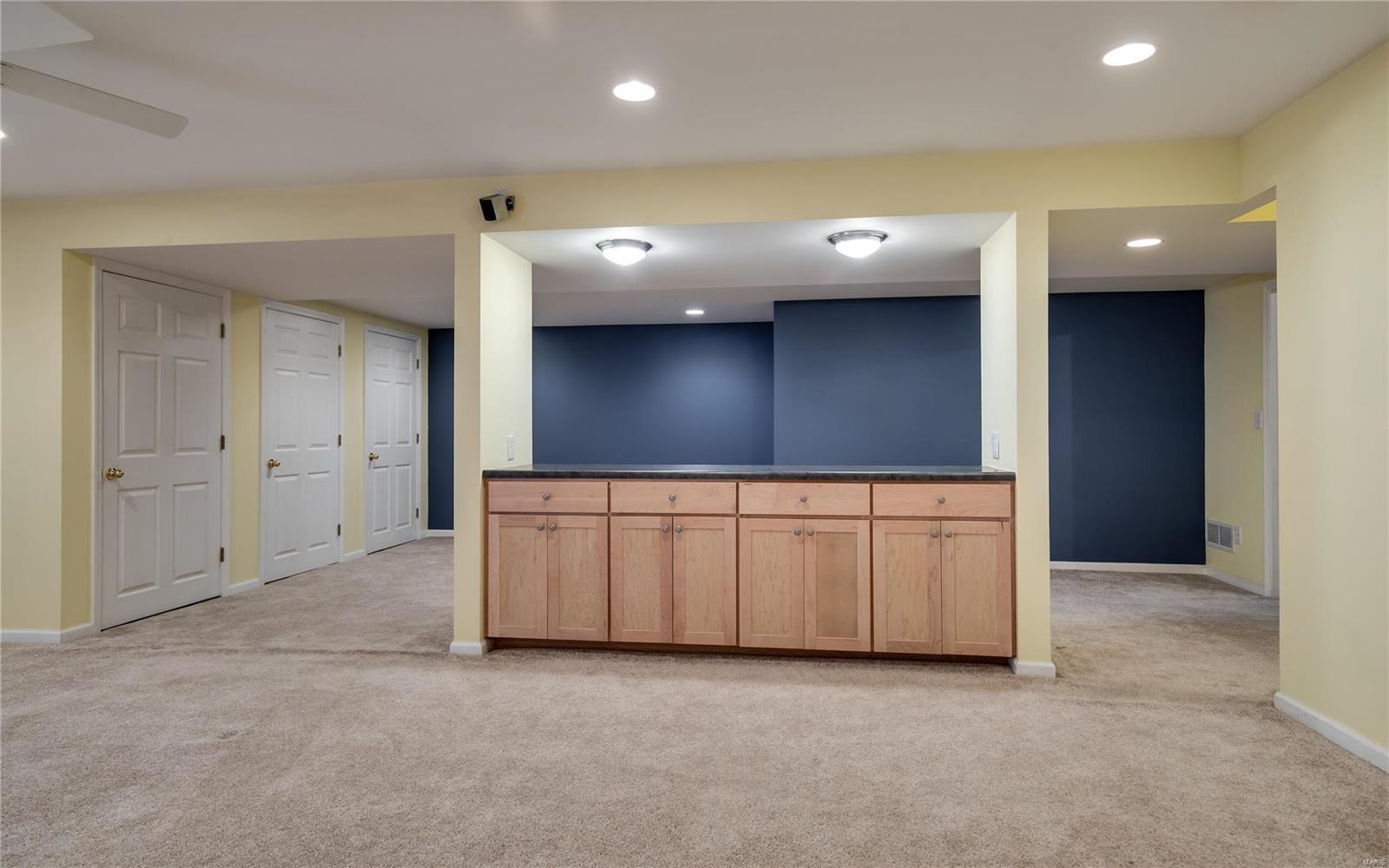 Sedgwick Place Condo - Residential