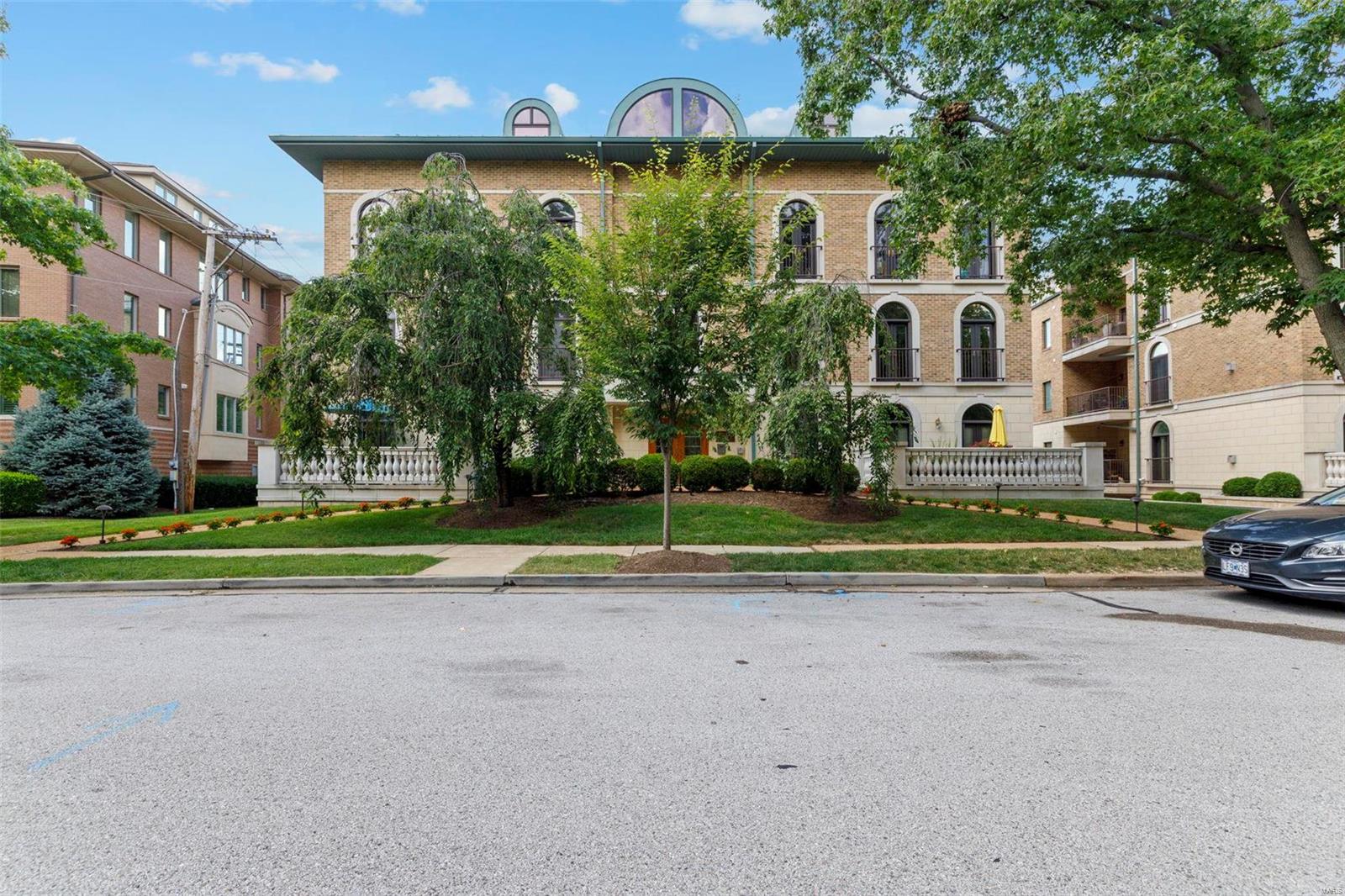 Shaw Park Villas - Residential