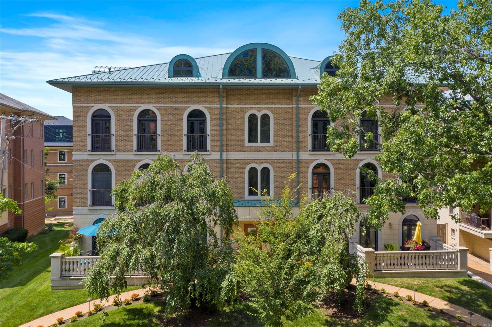 Shaw Park Villas - Residential