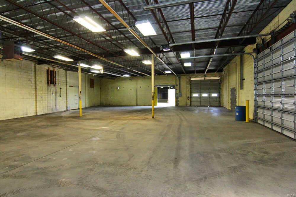 R L Sturdivants Sub - Commercial Sale