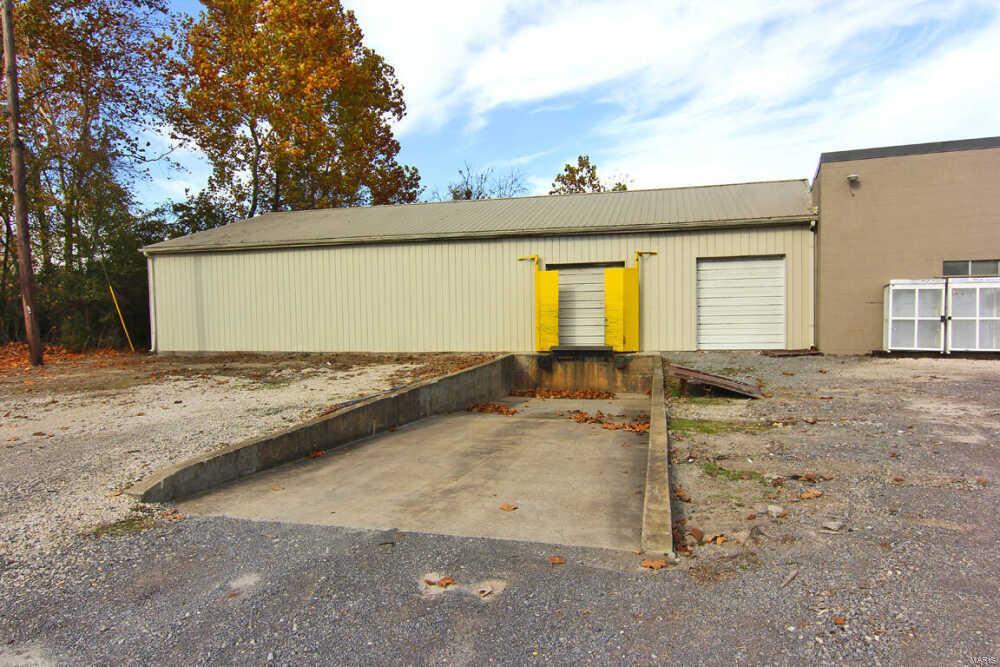 R L Sturdivants Sub - Commercial Sale