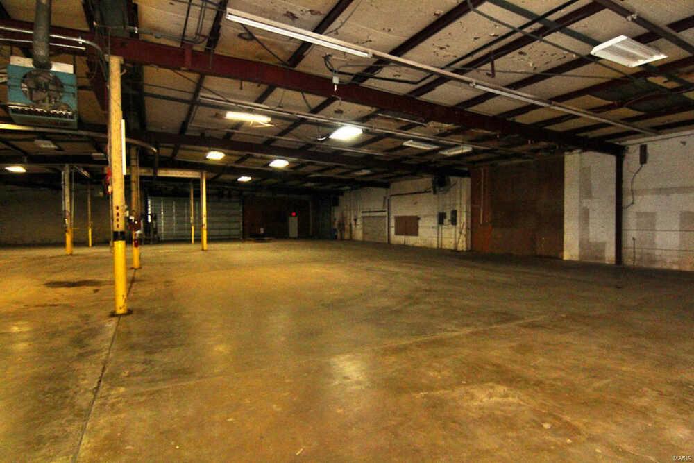 R L Sturdivants Sub - Commercial Sale