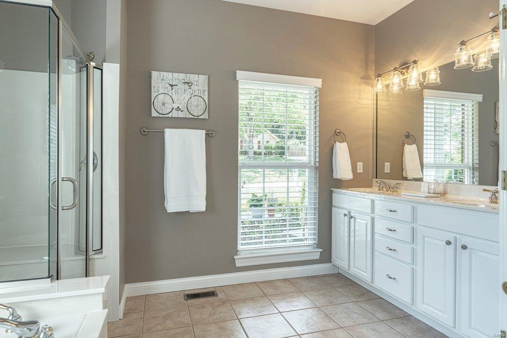 Heritage #22 - Residential