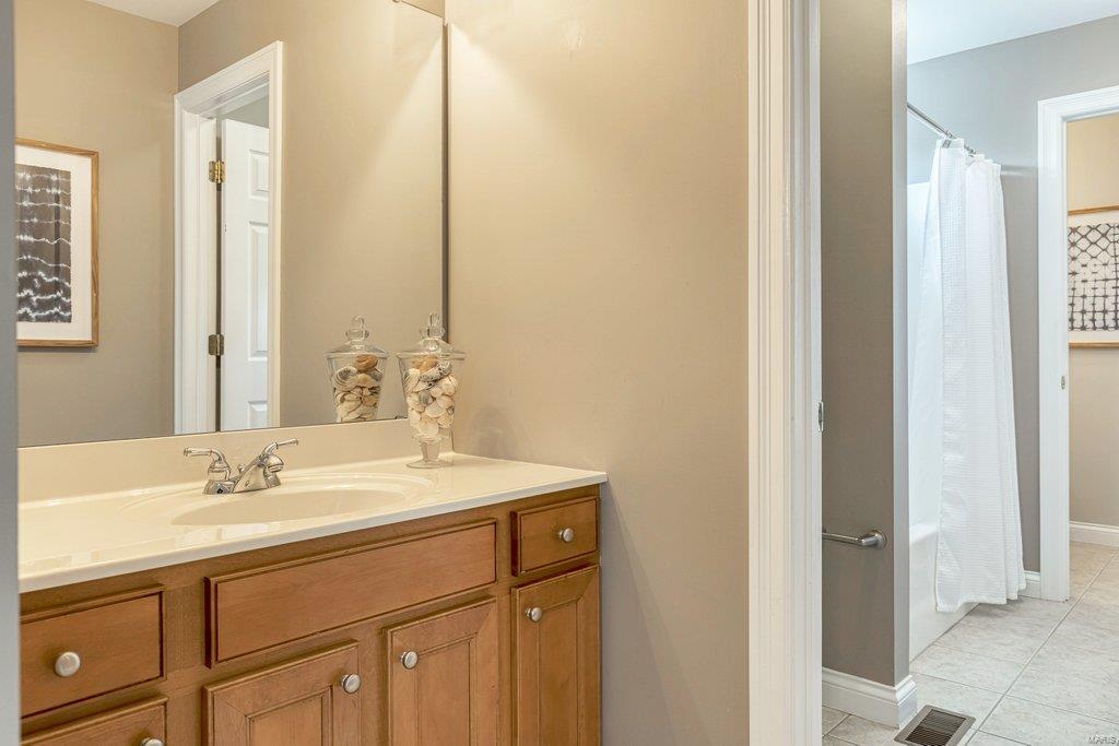 Heritage #22 - Residential