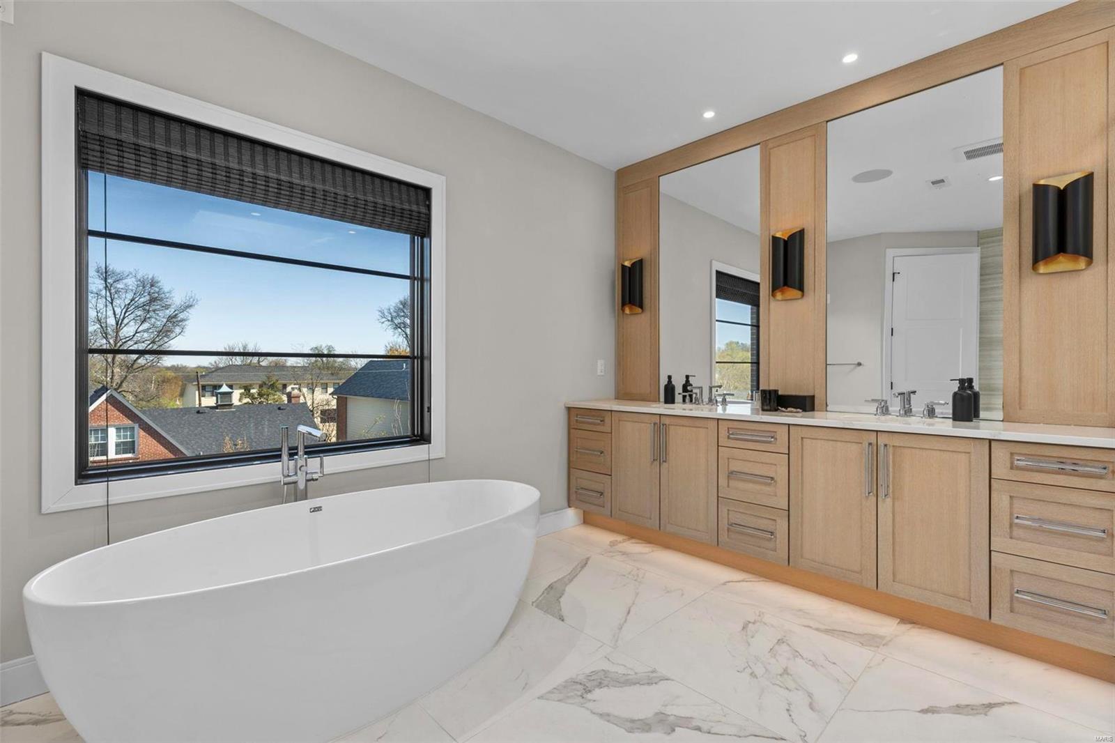 Clayton Gardens - Residential