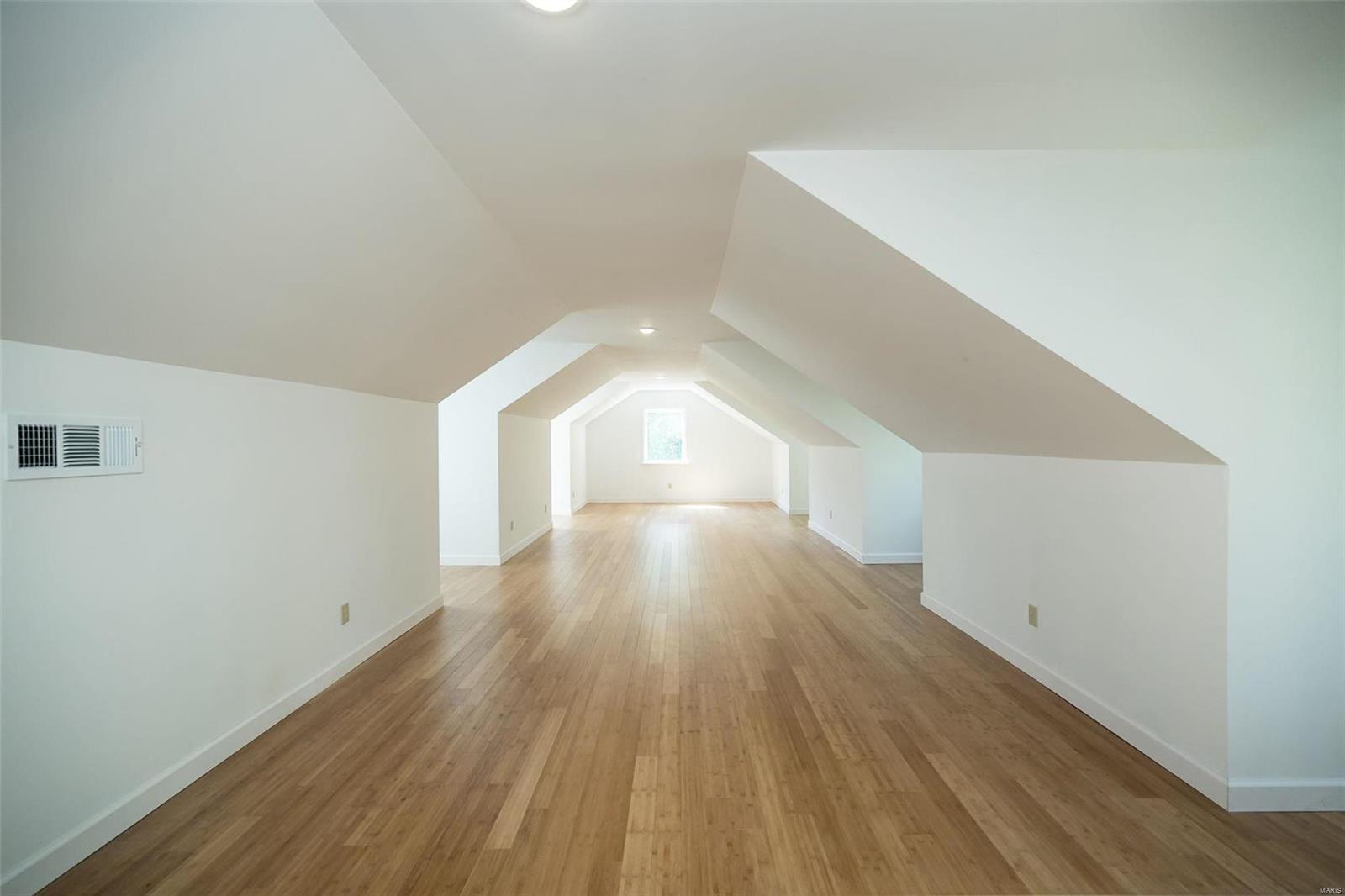 West Geyer Lane - Residential