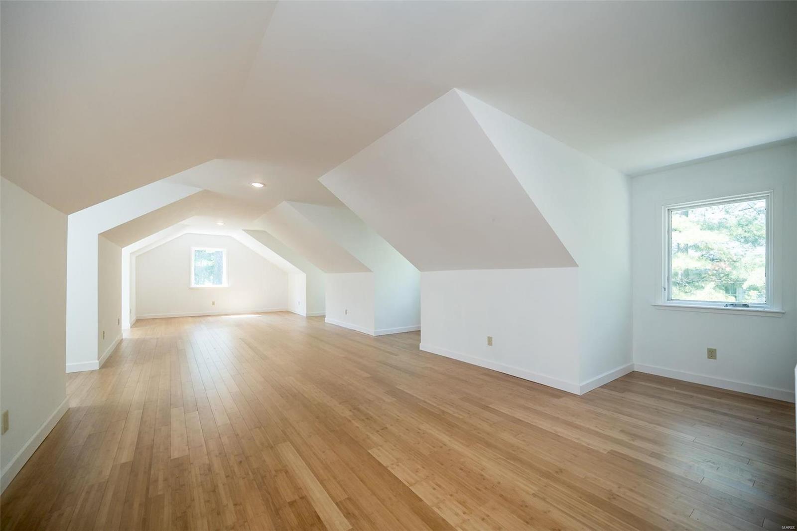 West Geyer Lane - Residential