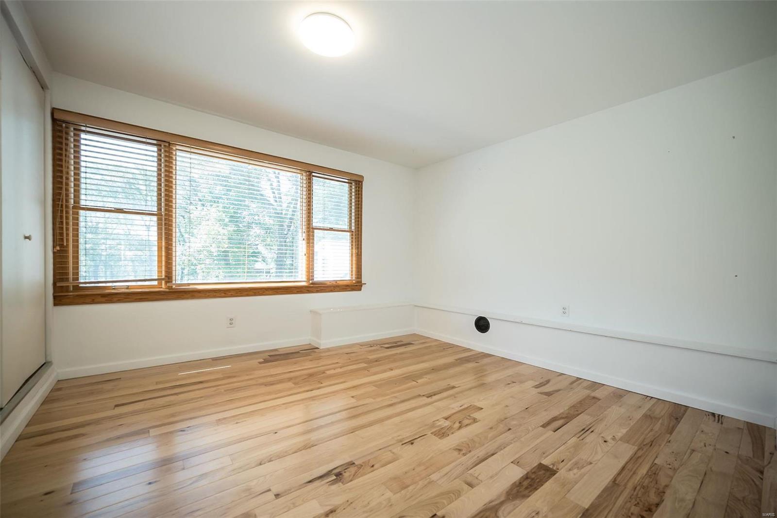 West Geyer Lane - Residential