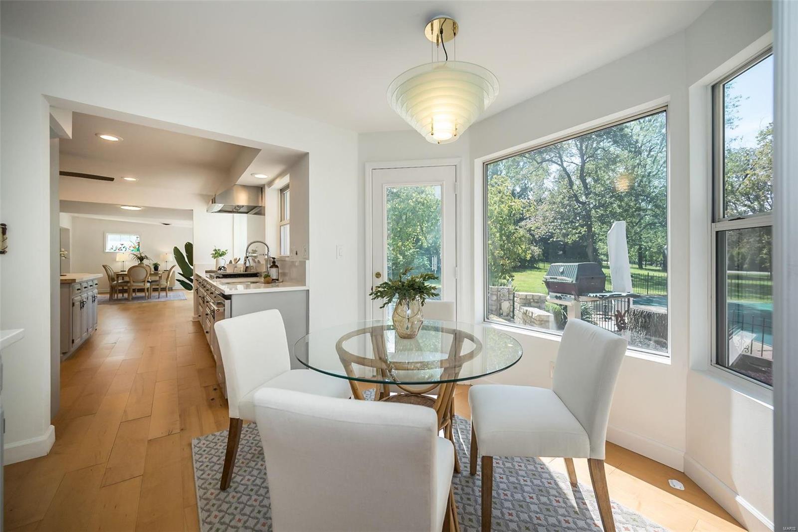 West Geyer Lane - Residential