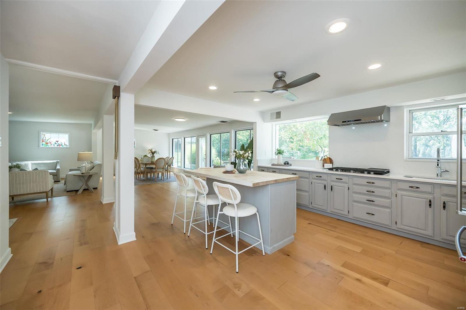 West Geyer Lane - Residential