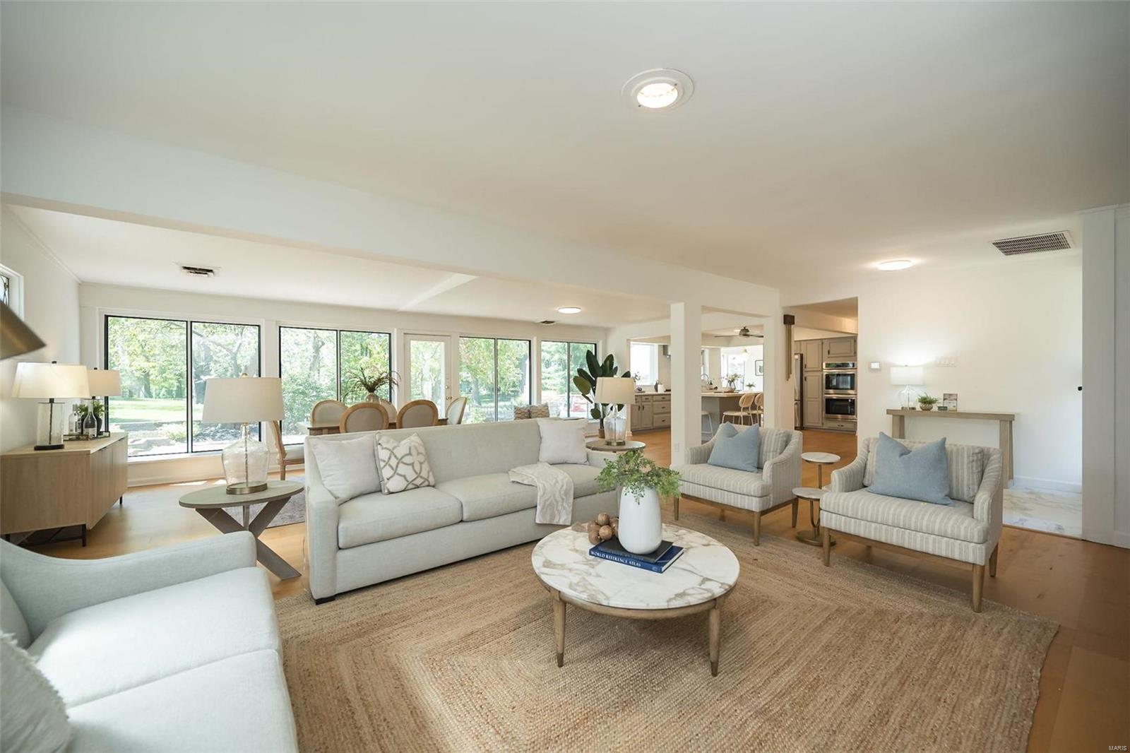 West Geyer Lane - Residential