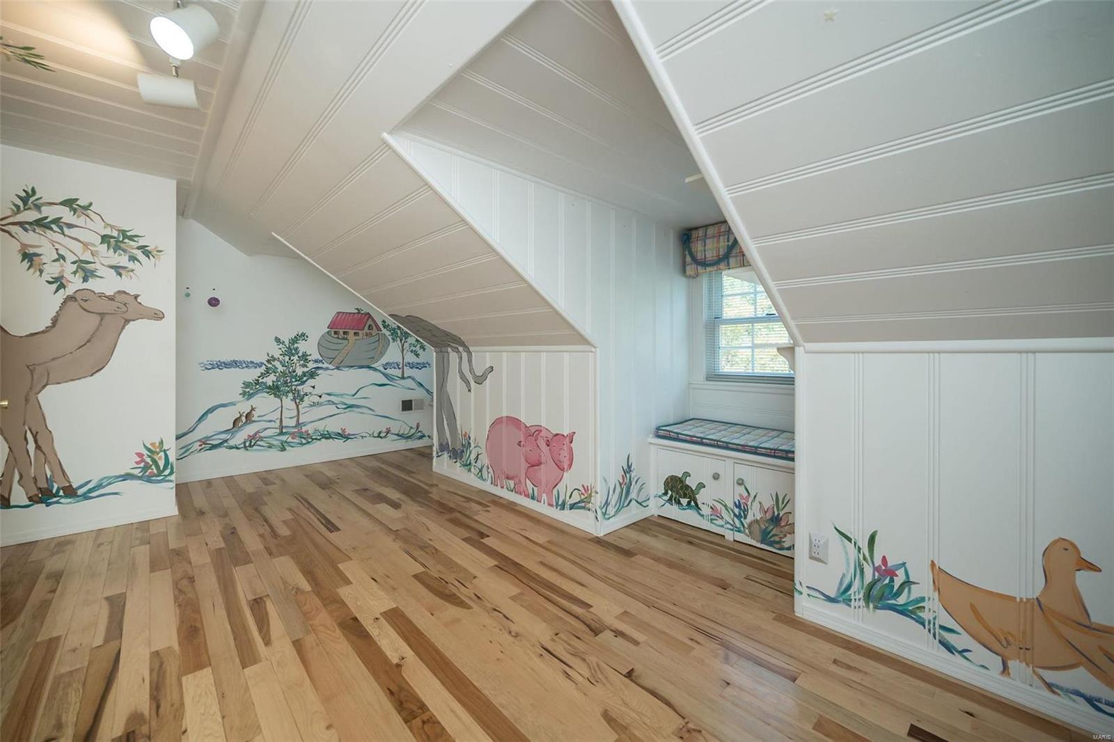 West Geyer Lane - Residential