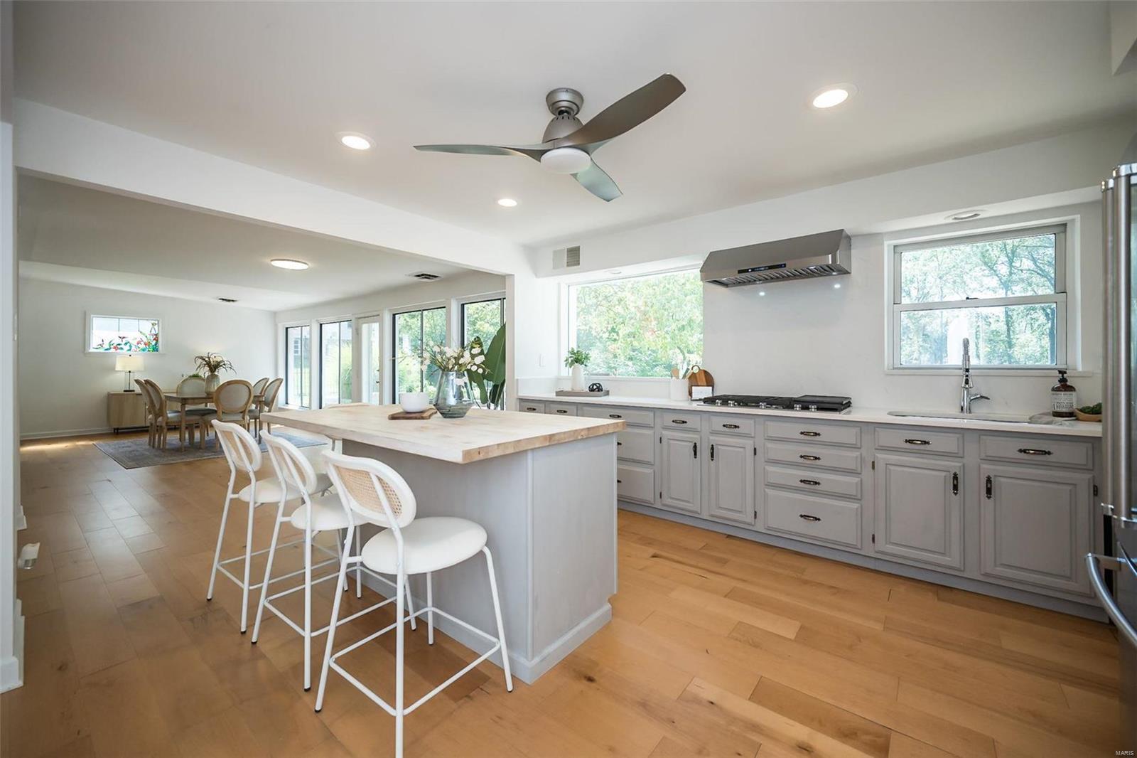 West Geyer Lane - Residential