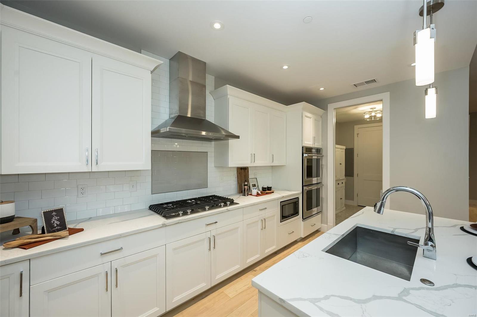 Barclay First Amd Condo The - Residential