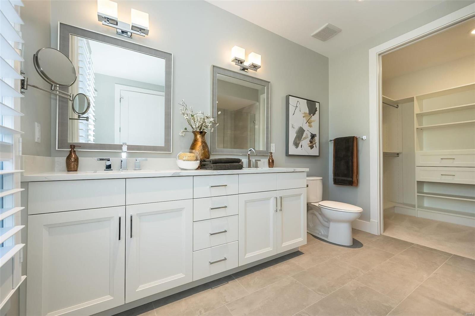 Barclay First Amd Condo The - Residential