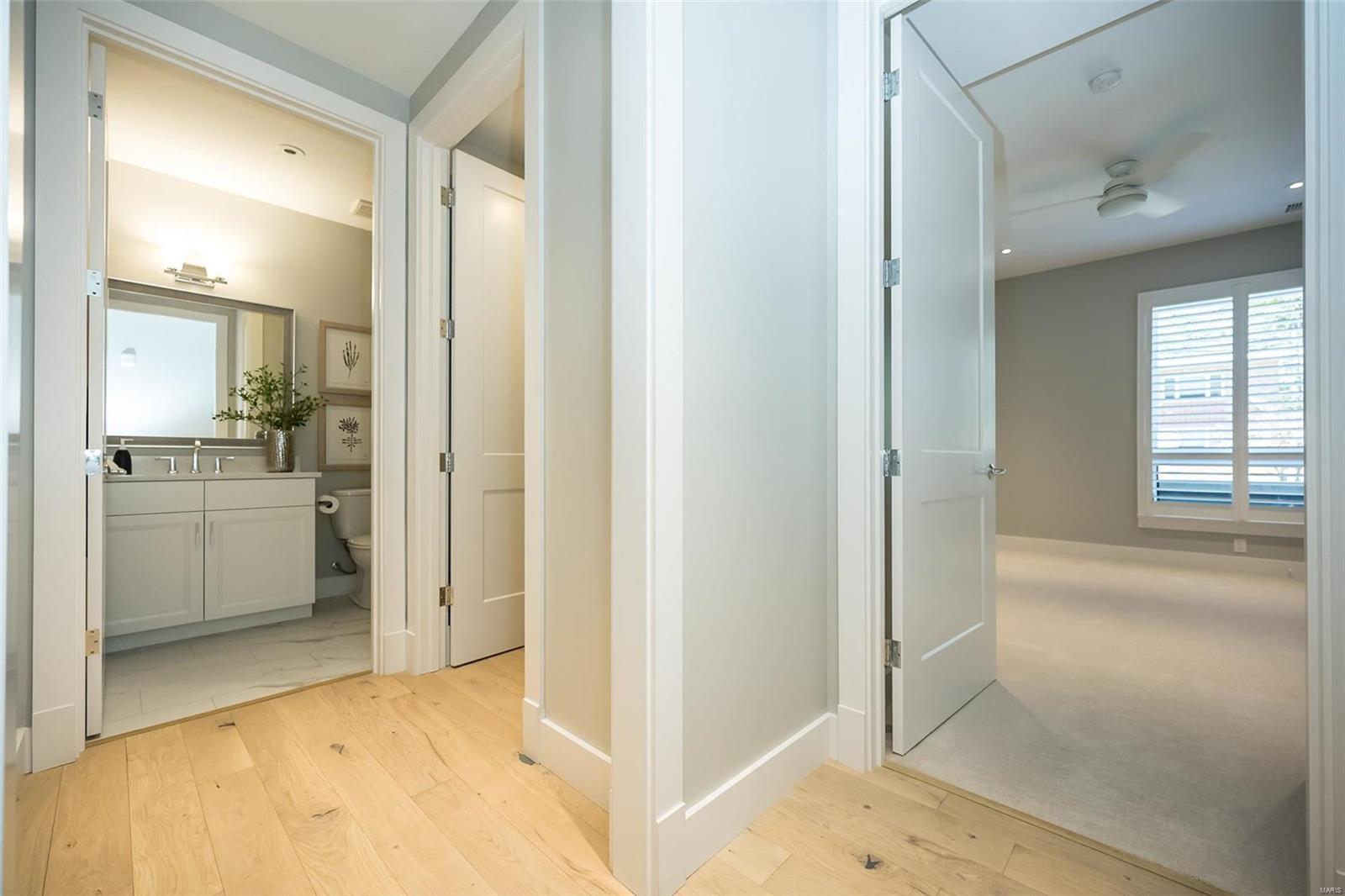 Barclay First Amd Condo The - Residential