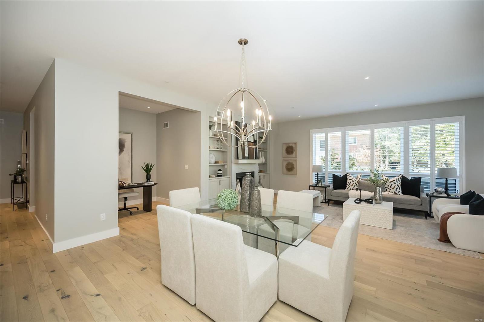 Barclay First Amd Condo The - Residential