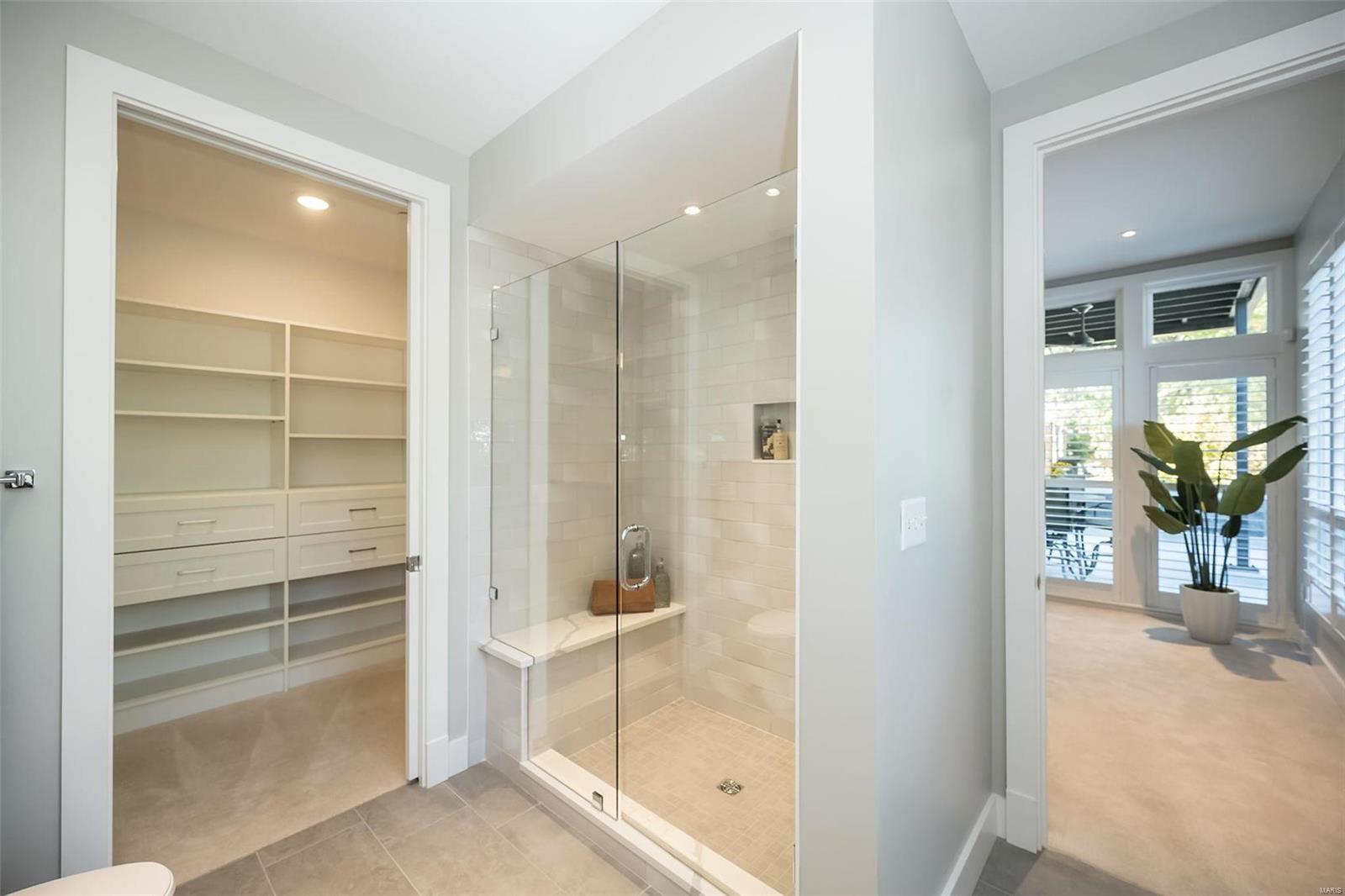 Barclay First Amd Condo The - Residential